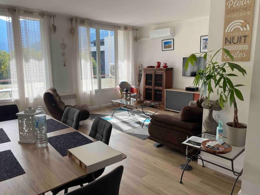 Le Chasseur Alpin Apartment Albertville Exterior foto